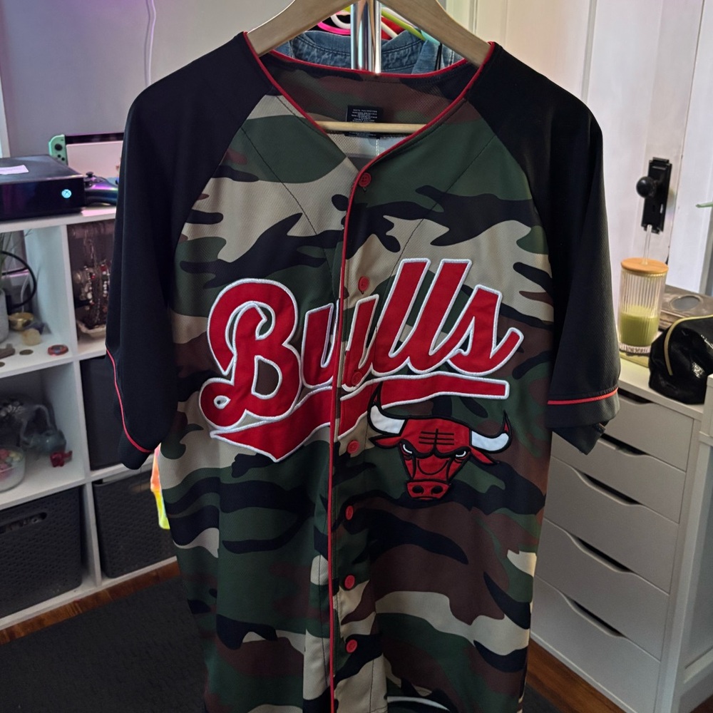 NBA Bulls Camo Jersey - Green and Black
